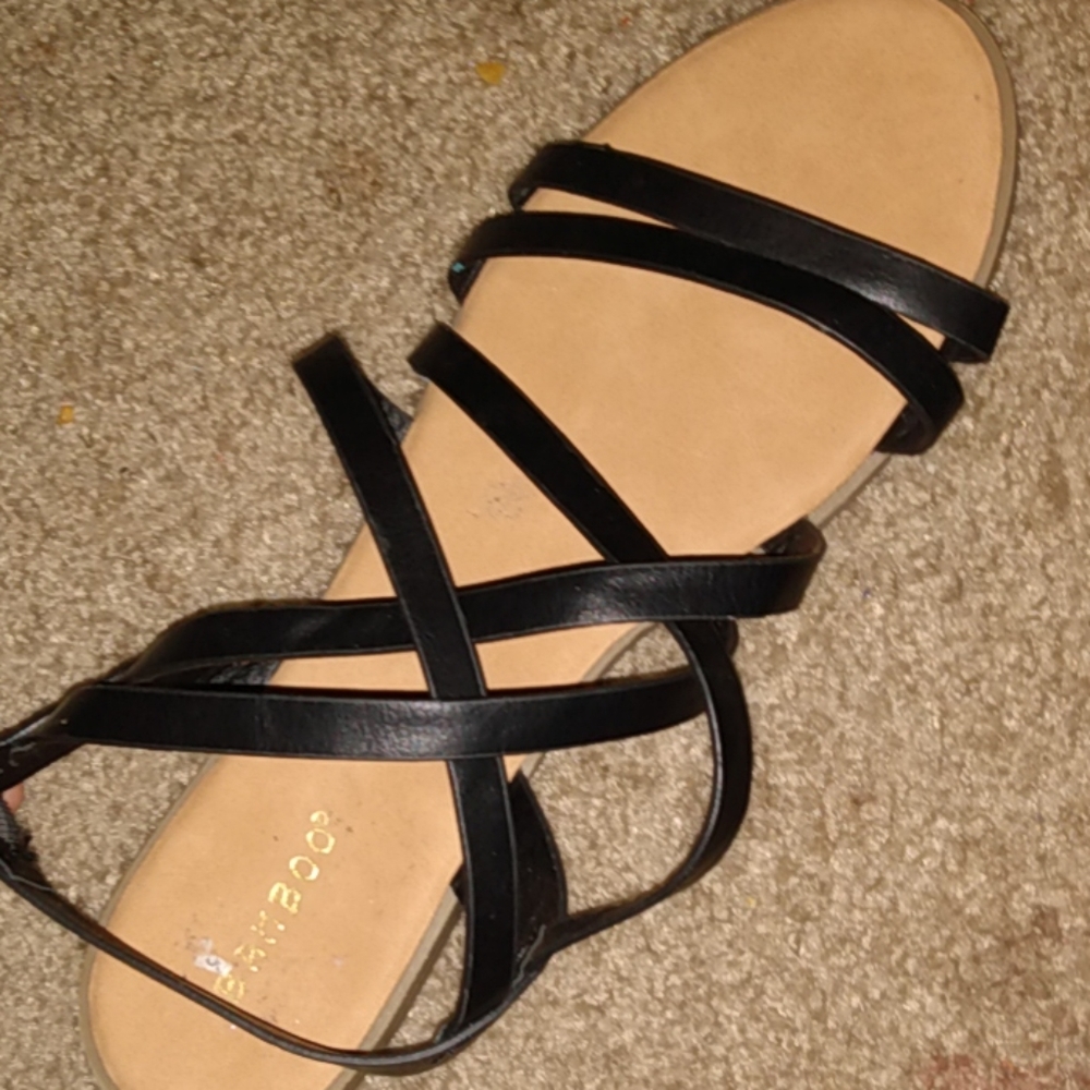 Sandals - Picture 2 of 2